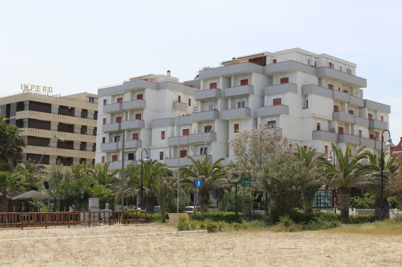 Sulmare Alba Adriatica Acomodação com café da manhã Exterior foto