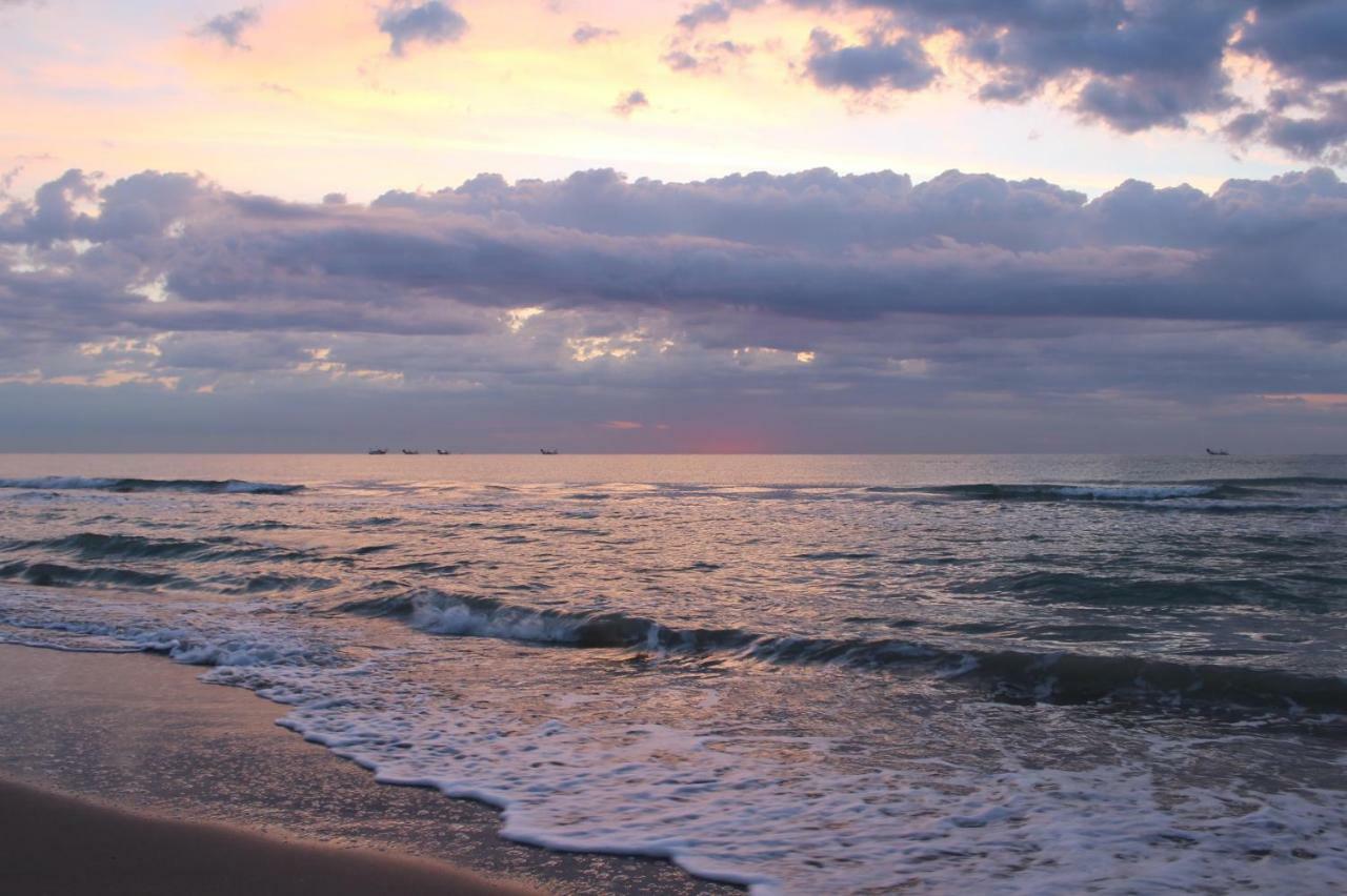 Sulmare Alba Adriatica Acomodação com café da manhã Exterior foto